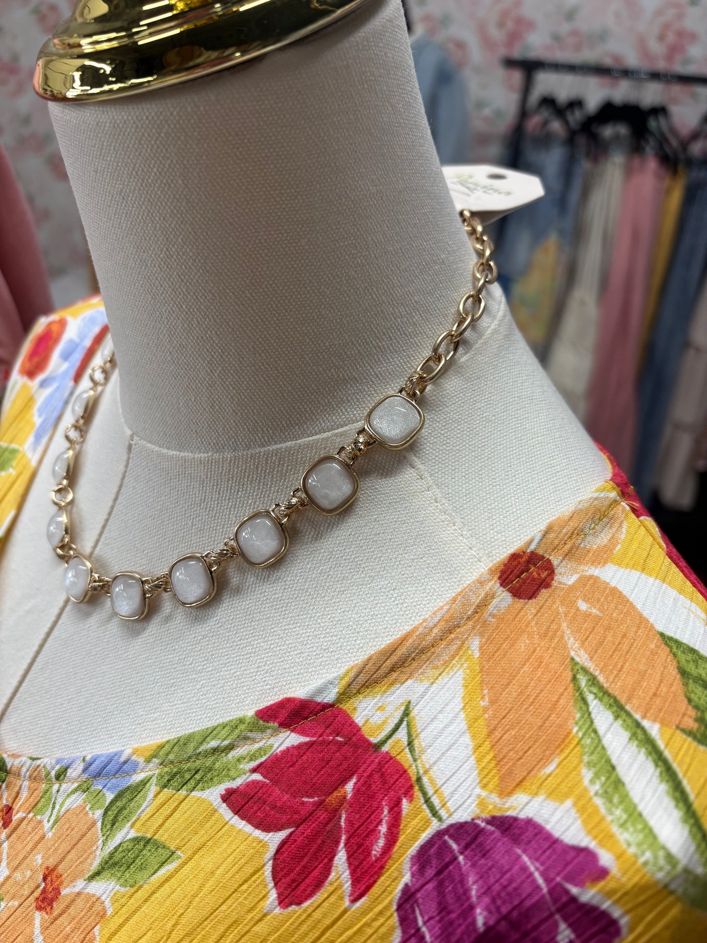 Glass Stone Necklace- White