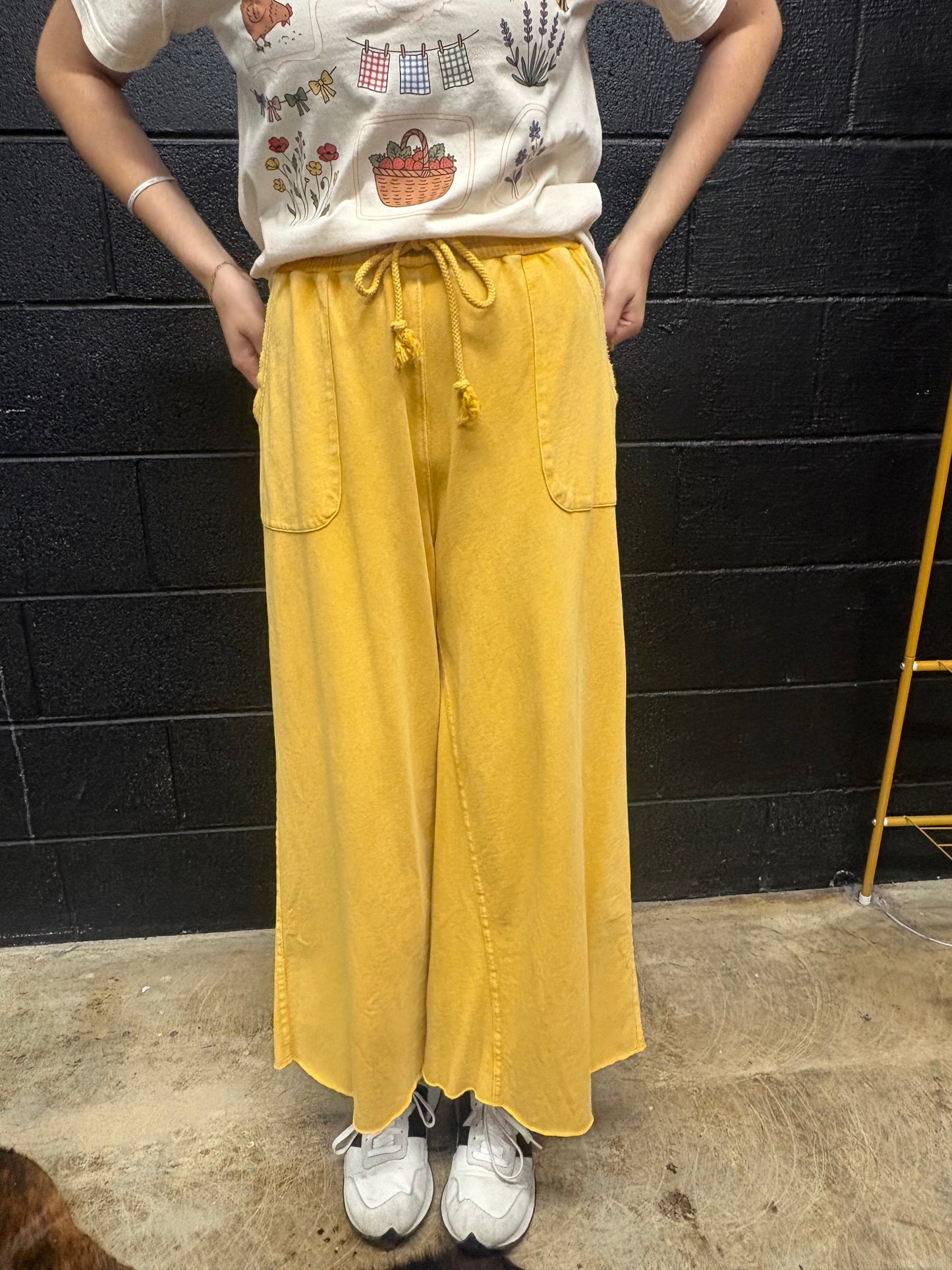 Easel Yellow Pants