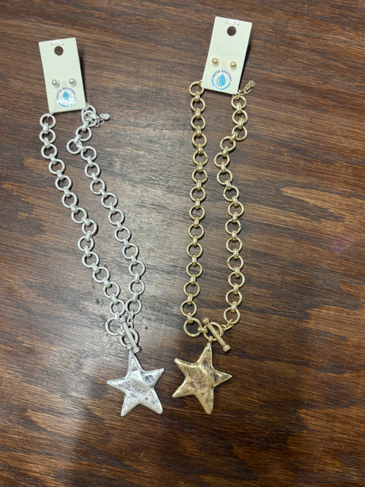 Chunky Star Necklace and Stud Earring Set