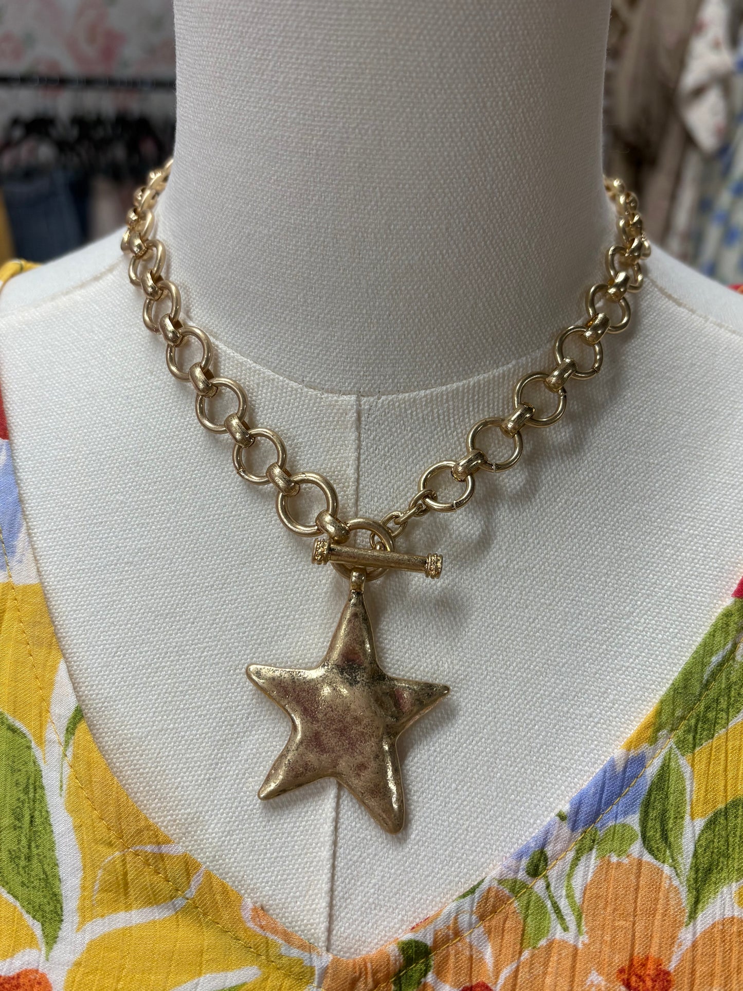 Chunky Star Necklace and Stud Earring Set