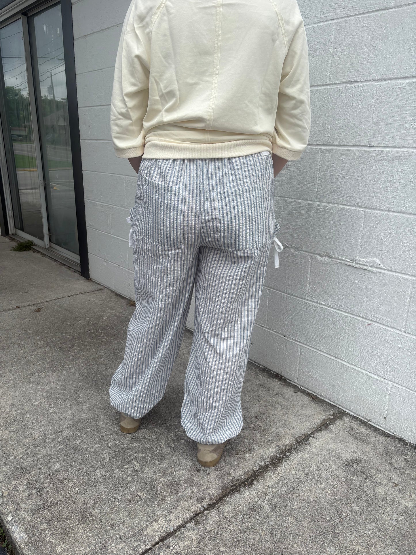 White Blue Stripe Flowy Pant