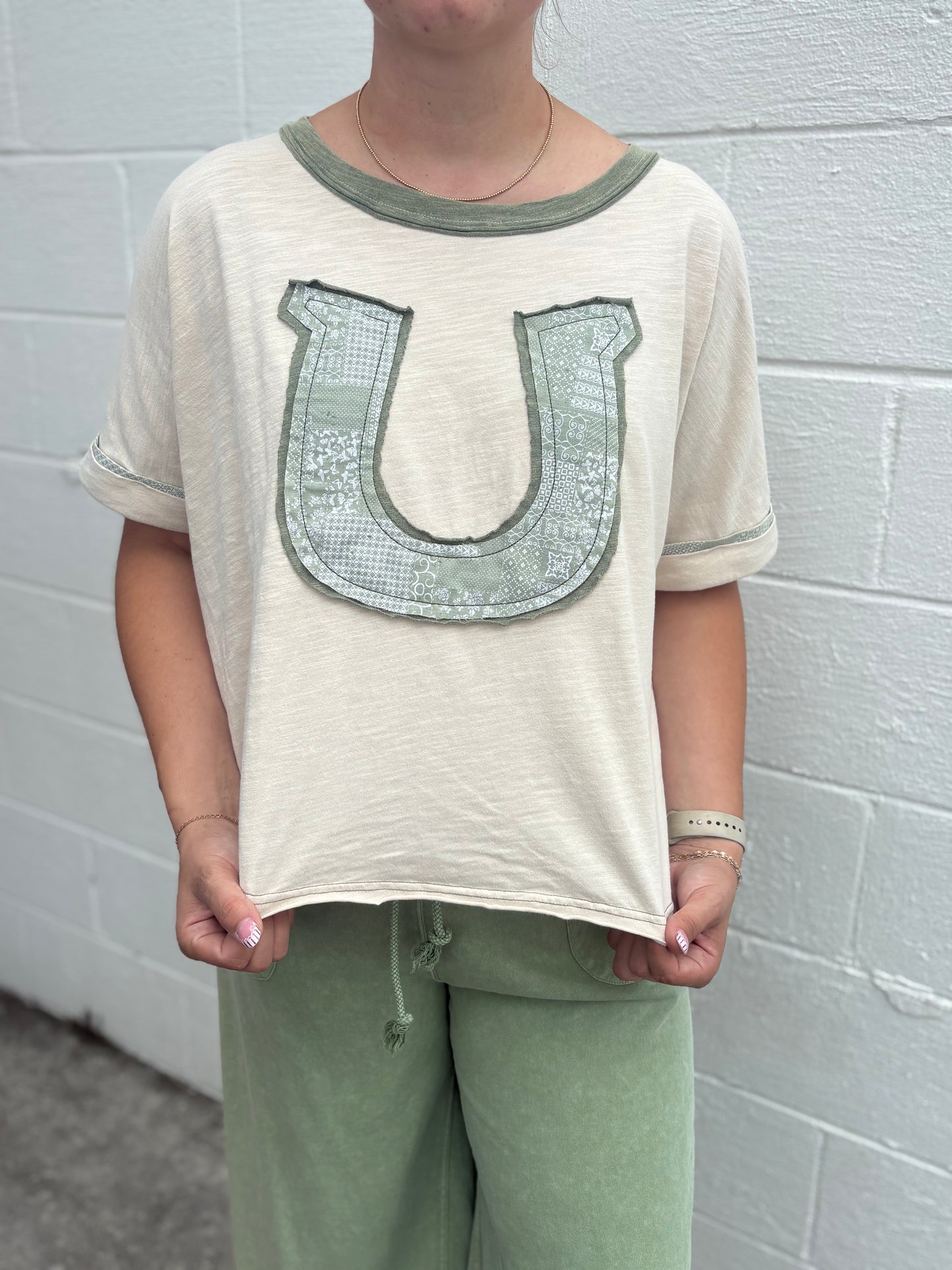Mittoshop Horseshoe Top