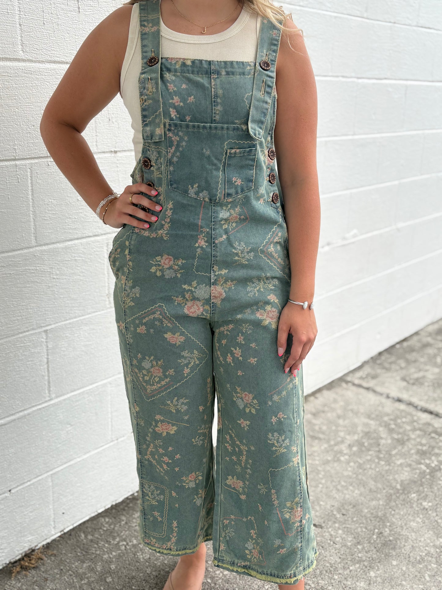 Easel Blue Floral Washed Romper