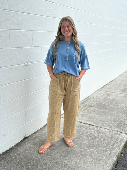 Easel Blue Floral Tan Pant